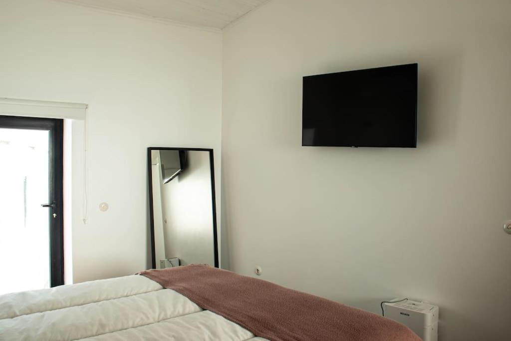 Private House In The Centre Of Condeixa Apartamento Exterior foto